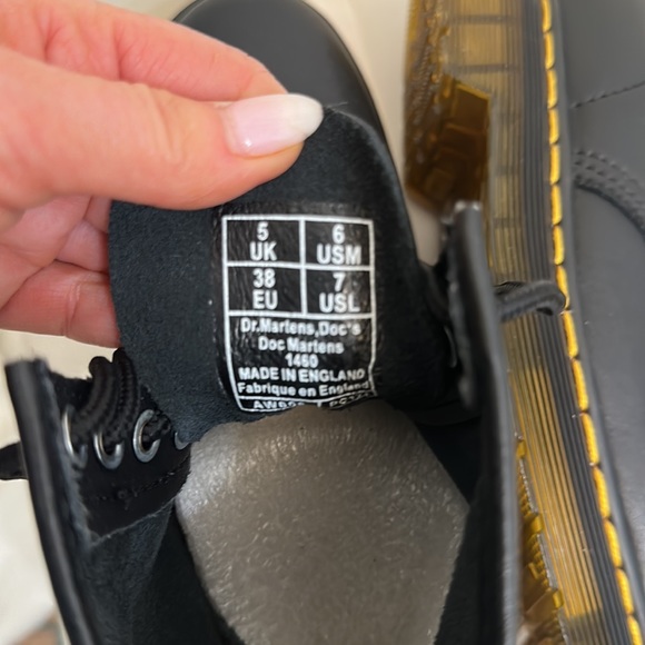 NEW Dr Martens 1460 Smooth Leather Black Boots 38 - Picture 6 of 6